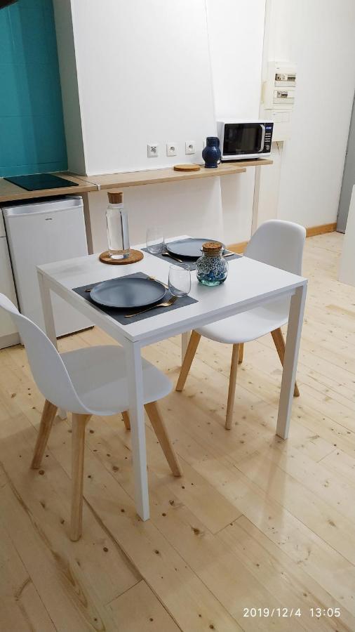 La Cachette Des Poutres Apartment L'Arbresle Luaran gambar